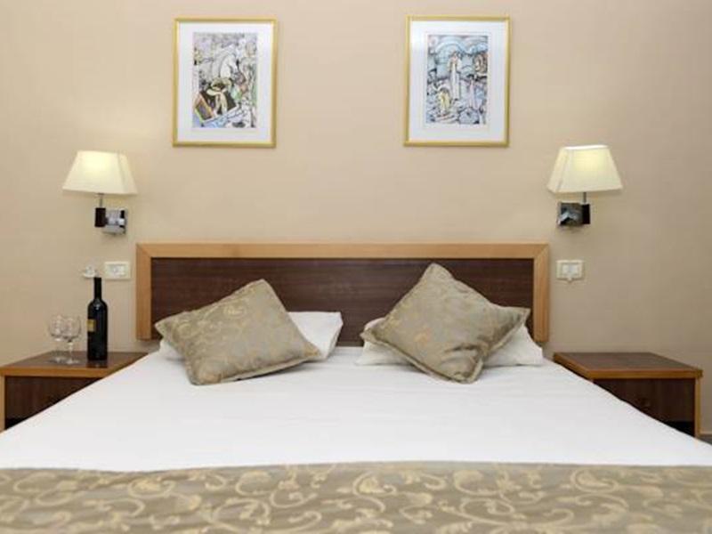 Nofim Hotel Tiberias Exterior photo